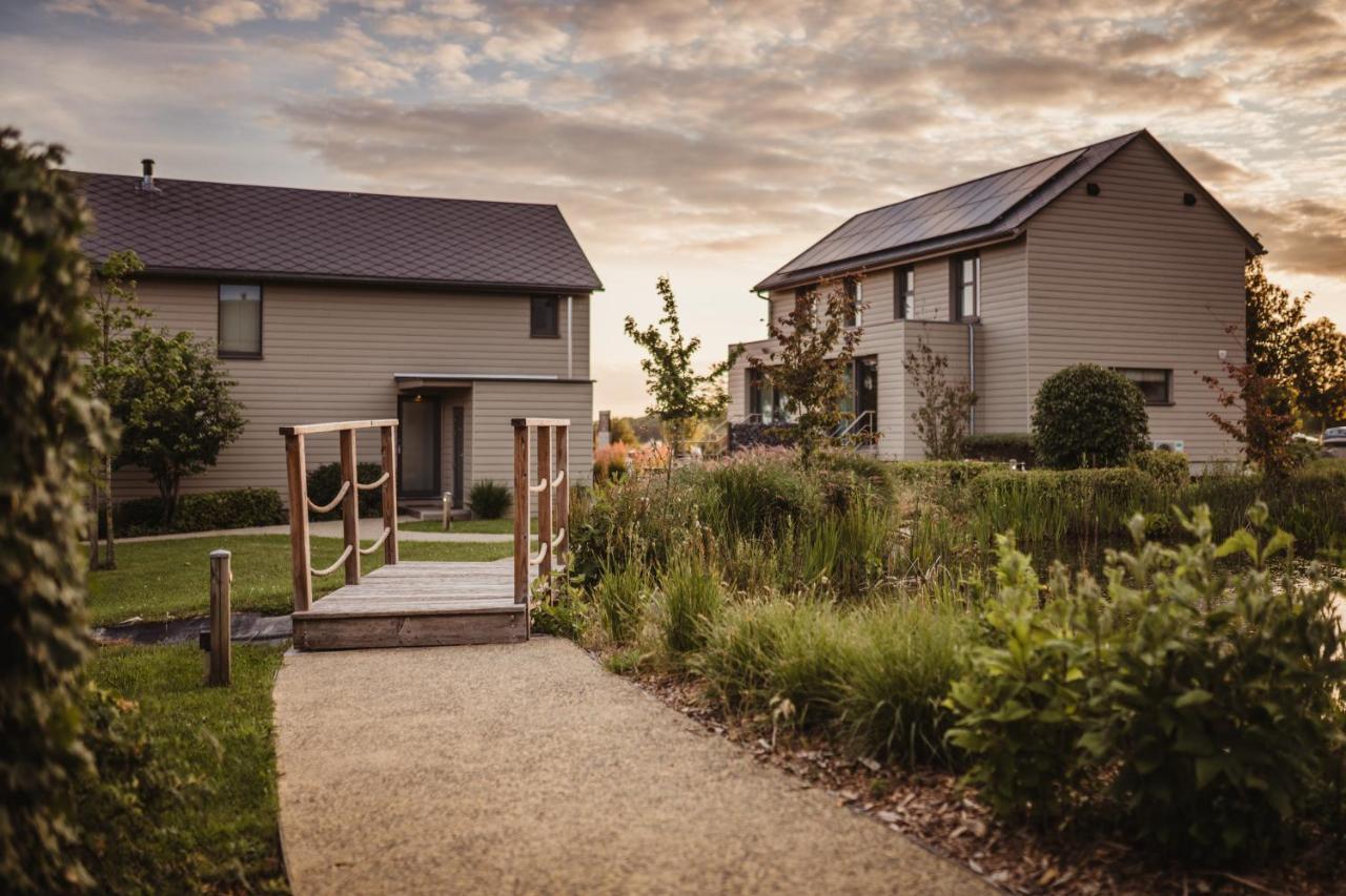 Golden Lakes Village Ardennes Boussu-lez-Walcourt Esterno foto