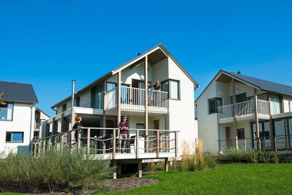 Golden Lakes Village Ardennes Boussu-lez-Walcourt Esterno foto