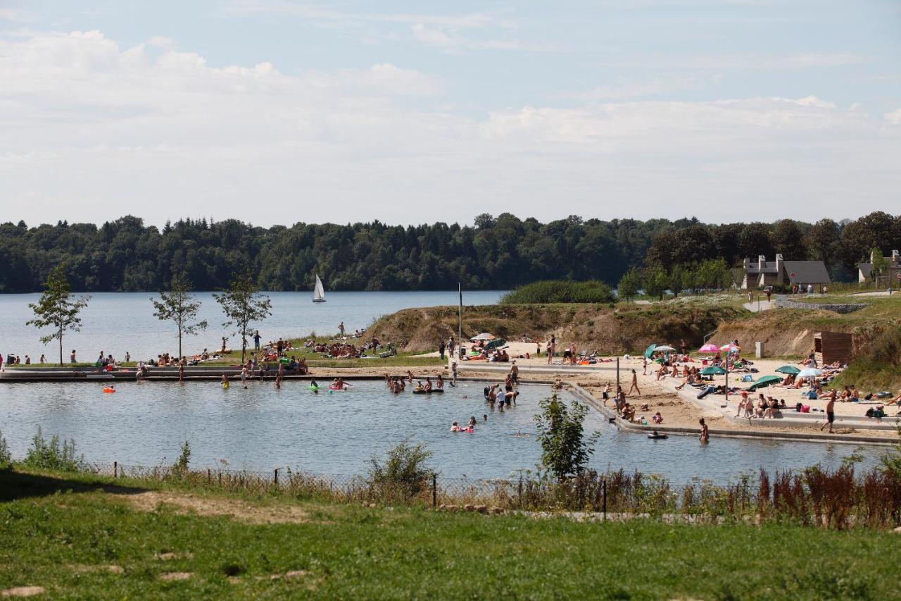 Golden Lakes Village Ardennes Boussu-lez-Walcourt Esterno foto